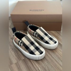 Burberry kids Checked Loafers- Size 30